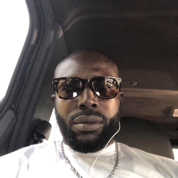 Meet your Posher, Ebowkobina - Picture 1 of 1